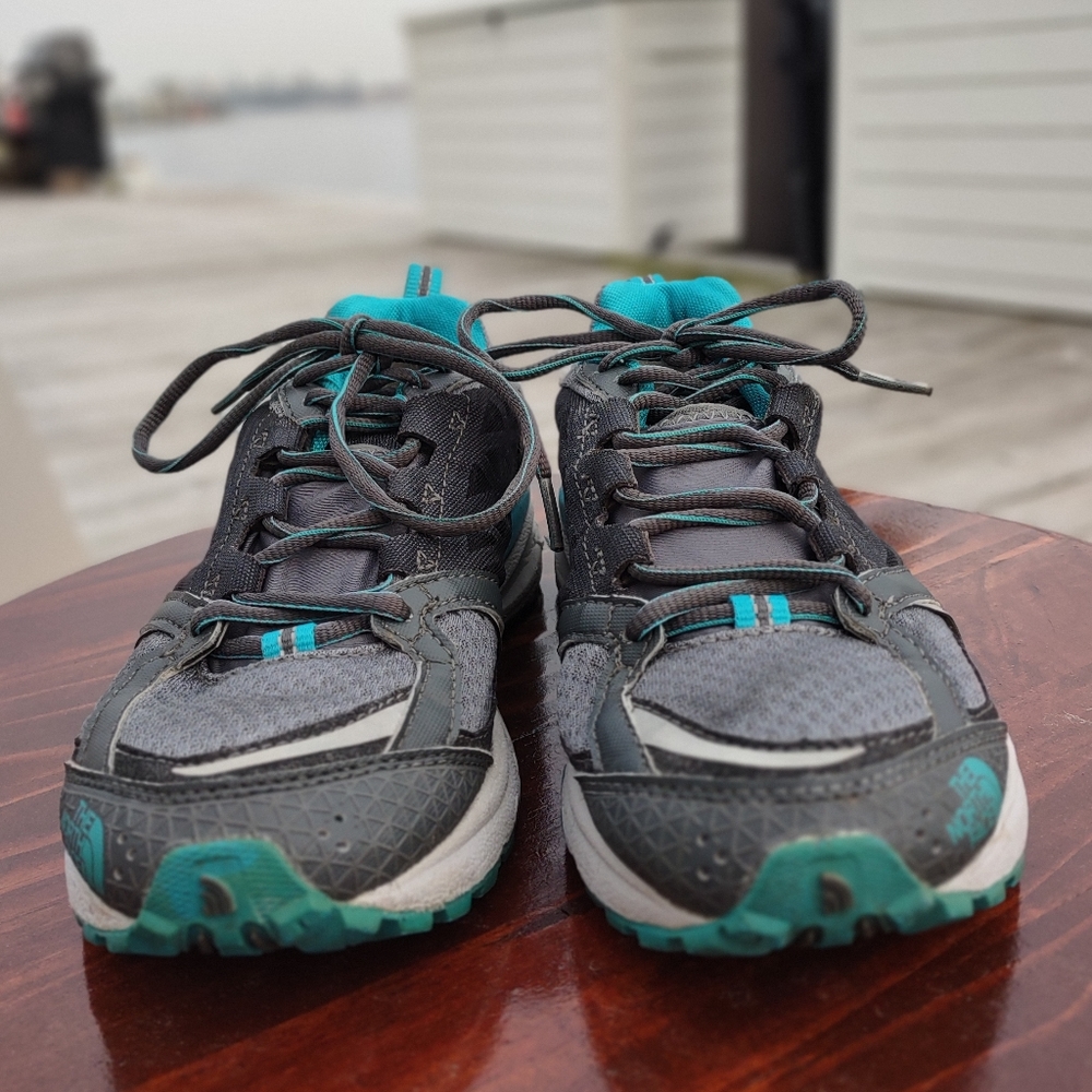 The North Face Gore Tex Aqua/Gray Running 8.5, 73% off Original.